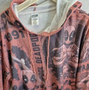 Marvel DEADPOOL NWT ALLover GRAPHIC Hoodie Sweat SHIRT XL